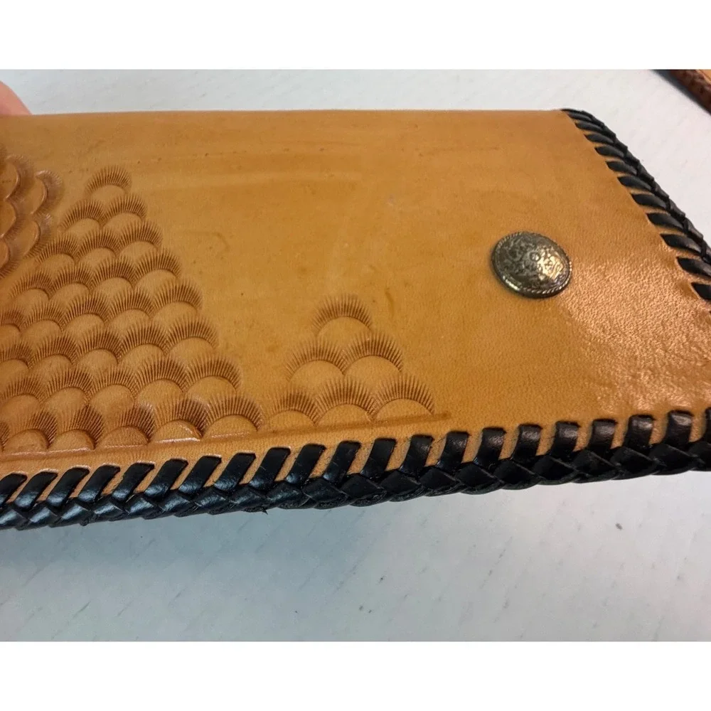 Vintage Hand Tooled Leather Checkbook Cover Pyramid Pattern Bi-Fold Wallet